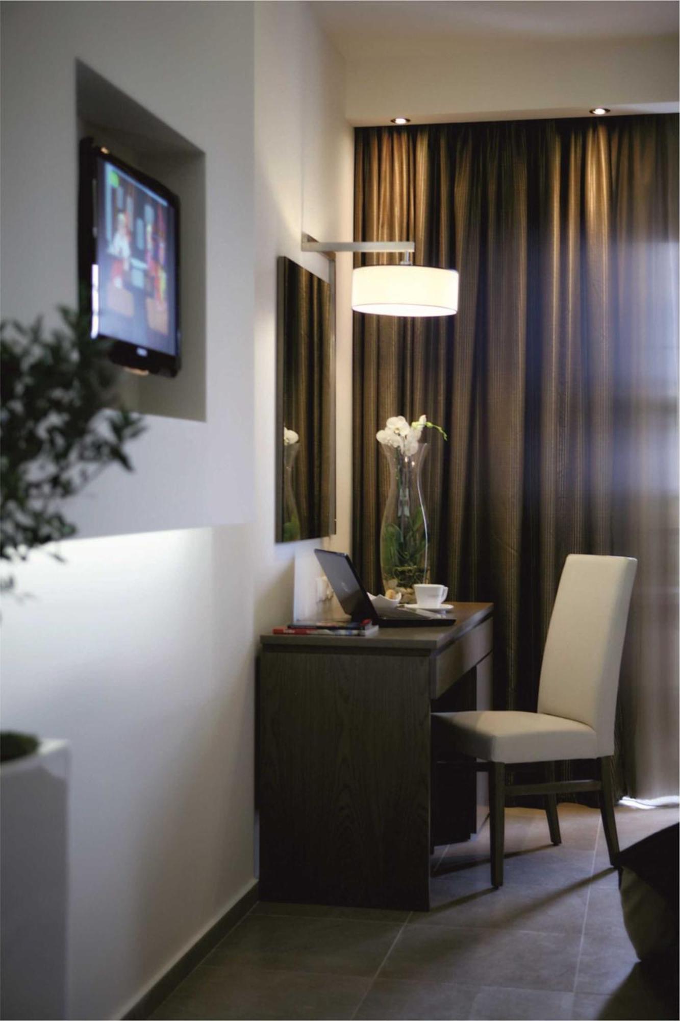 Cosmopolitan Hotel & Spa Paralía エクステリア 写真