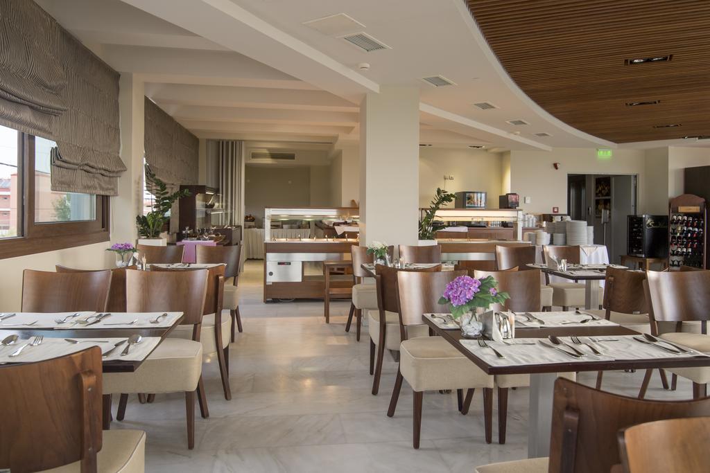 Cosmopolitan Hotel & Spa Paralía エクステリア 写真