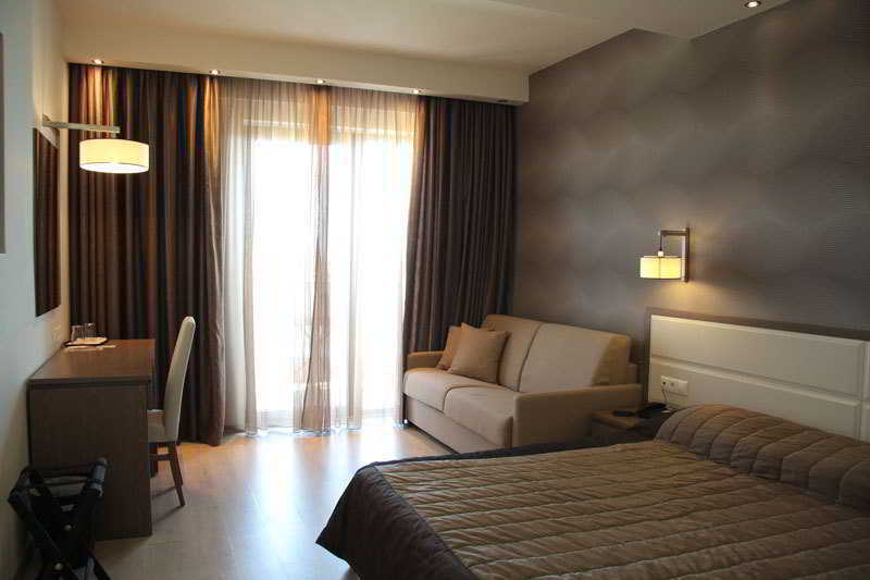 Cosmopolitan Hotel & Spa Paralía エクステリア 写真