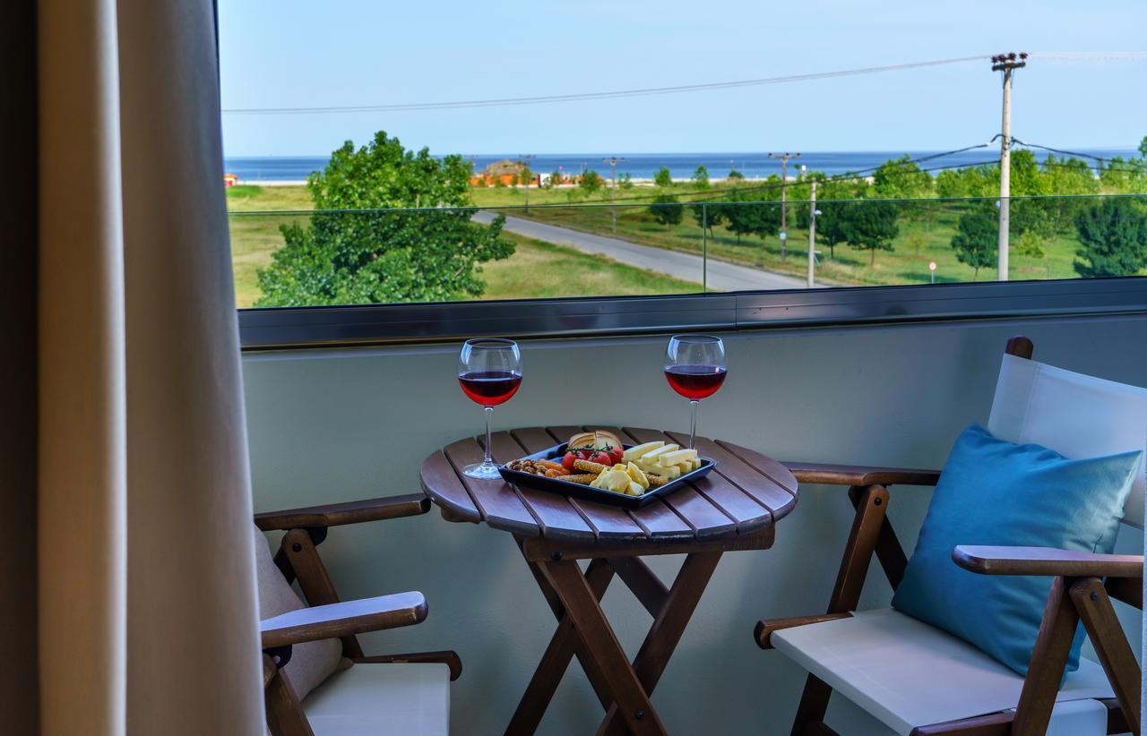 Cosmopolitan Hotel & Spa Paralía エクステリア 写真
