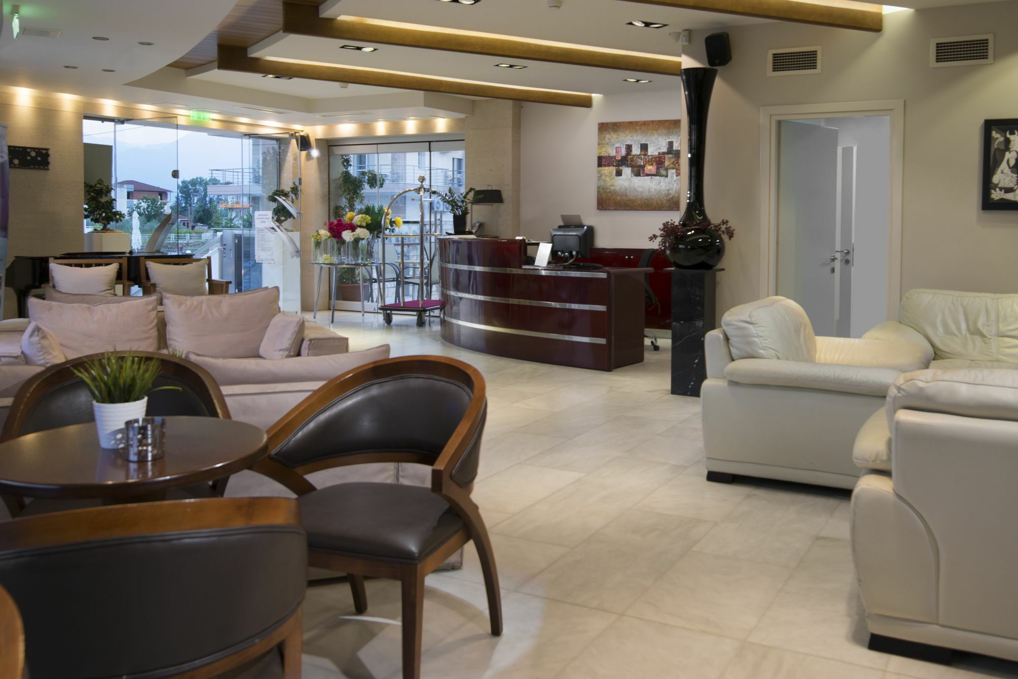 Cosmopolitan Hotel & Spa Paralía エクステリア 写真